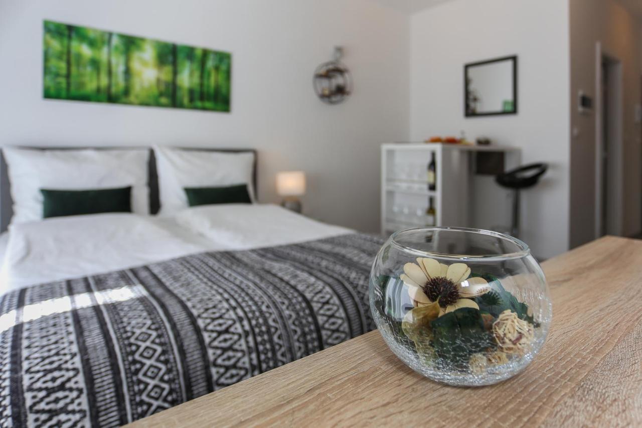Modern Apartments With Sea View 150 Meters To Beach Kaštela Eksteriør bilde